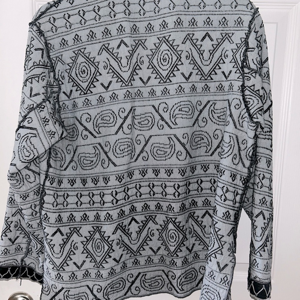 Handmade Geometric Patterned Cotton Jacket in Black and Gray Large - Picture 2 of 3